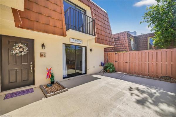 The Village Of Cedarbend, 5210 Cedarbend Dr #4, Fort Myers, Florida 33919, image 2