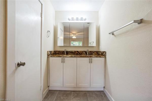 Island Park Woodlands, 6064 Park Rd, Fort Myers, Florida 33908, image 2