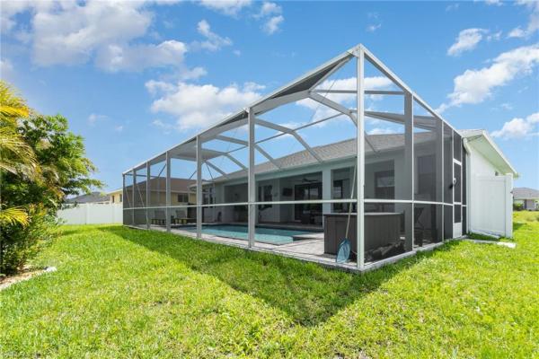 Cape Coral Residential, 230 25th Ave, Cape Coral, Florida 33991, image 2
