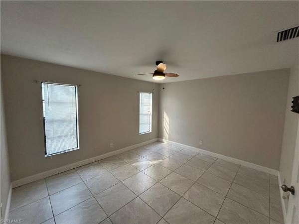 Cape Coral, 701 SW 9th Ave, Cape Coral, Florida 33991, image 1