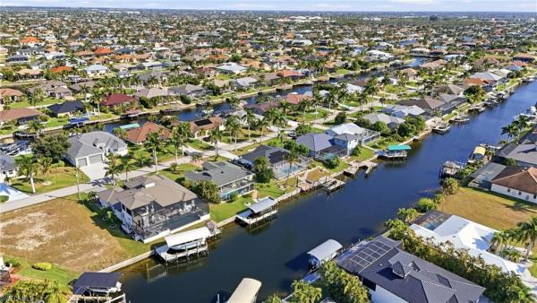 Cape Coral Residential, 2920 39th Ter, Cape Coral, Florida 33914, image 3