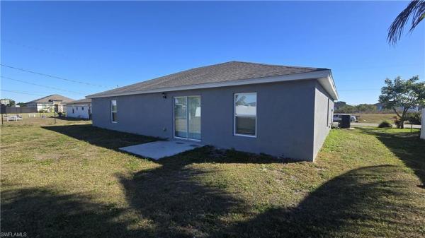 Cape Coral, 1106 NE 13th Pl, Cape Coral, Florida 33909, image 1
