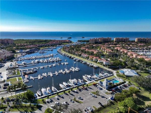 425 Islamorada Blvd, Punta Gorda, Florida 33955, image 2