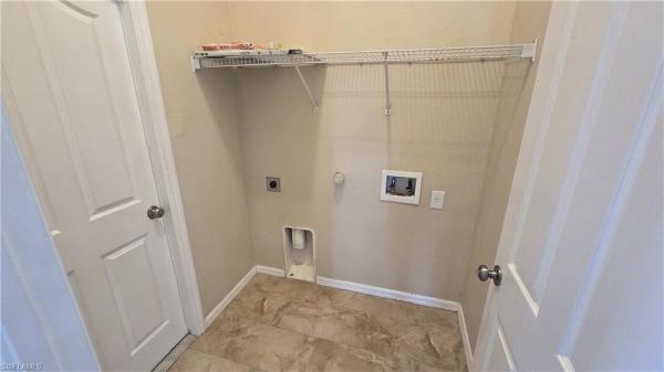 Cape Coral, 2217 NE 10th Ave, Cape Coral, Florida 33909, image 3