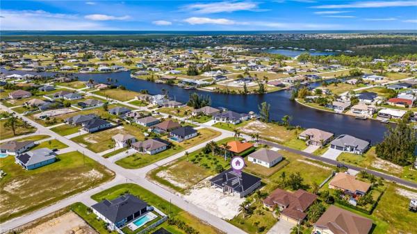 Cape Coral Residential, 3307 NW 21st St, Cape Coral, Florida 33993, image 2