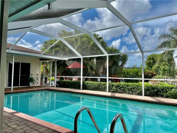 Cape Coral, 4047 Country Club Blvd, Cape Coral, Florida 33904, image 1
