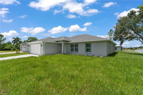 Lehigh Acres Residential, 1044 S Cheney Ave, Lehigh Acres, Florida 33974, image 1