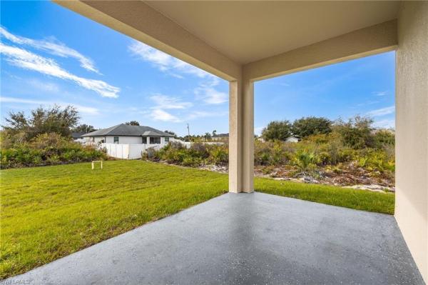 Lehigh Acres, 3115 SW 26th St, Lehigh Acres, Florida 33976, image 3