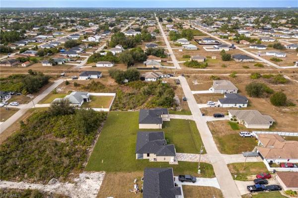 Lehigh Acres, 3113 SW 26th St, Lehigh Acres, Florida 33976, image 1