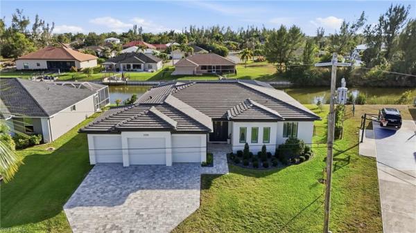 Cape Coral, 2326 SW 21st Ter, Cape Coral, Florida 33991, image 1