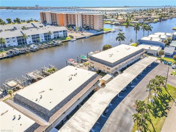 Commodore, 4229 SE 19th Pl #2F, Cape Coral, Florida 33904, image 2