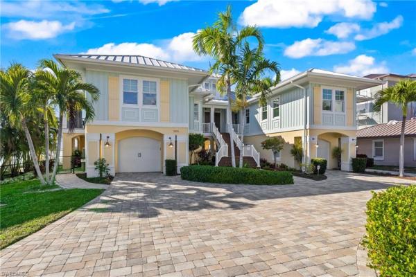 Matlacha Shores, 12271 Shoreview Dr, Matlacha, Florida 33993, image 2
