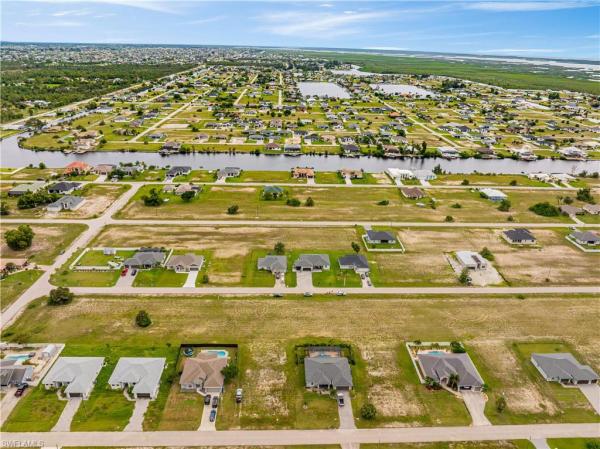 Cape Coral, 4222 NW 34th Ter, Cape Coral, Florida 33993, image 1