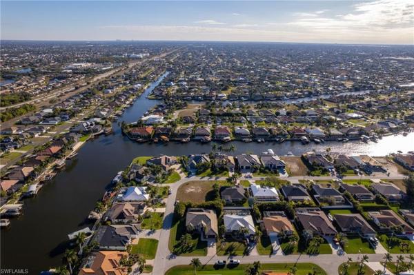 Cape Coral Residential, 2601 29th Pl, Cape Coral, Florida 33914, image 1