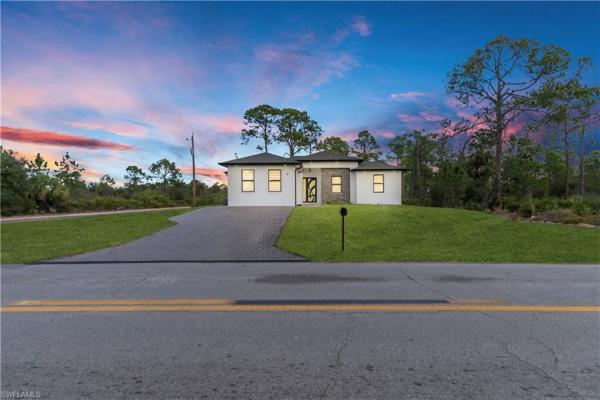 Lehigh Acres Residential, 301 17th St, Lehigh Acres, Florida 33972, image 1