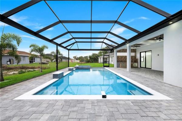 Cape Coral, 126 NW 25th St, Cape Coral, Florida 33993, image 1