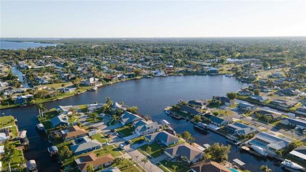 North Fort Myers No HOA, 4543 Gulf Ave, North Fort Myers, Florida 33903, image 2
