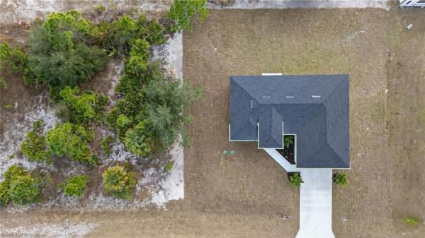 602 E 9th St, Lehigh Acres, Florida 33972, image 1