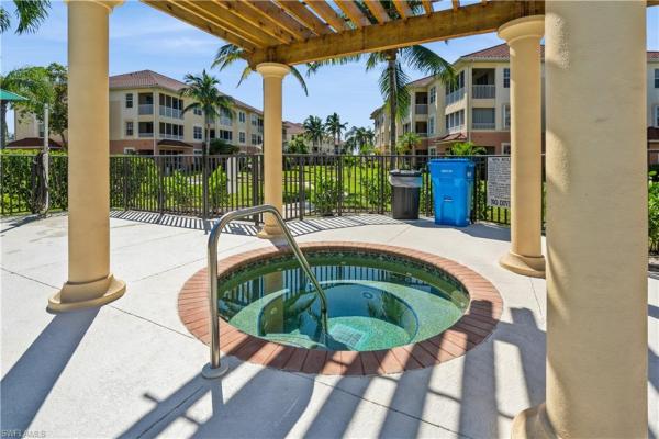 Van Loon Commons, 1141 Van Loon Commons Cir #201, Cape Coral, Florida 33909, image 2