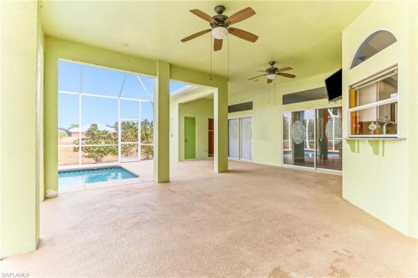Lehigh Acres, 715 Plumosa Ave, Lehigh Acres, Florida 33972, image 2