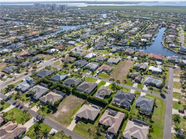 Cape Coral Residential, 2115 52nd Ter, Cape Coral, Florida 33914, image 3