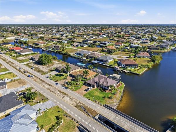 Cape Coral, 1419 N Old Burnt Store Rd, Cape Coral, Florida 33993, image 1