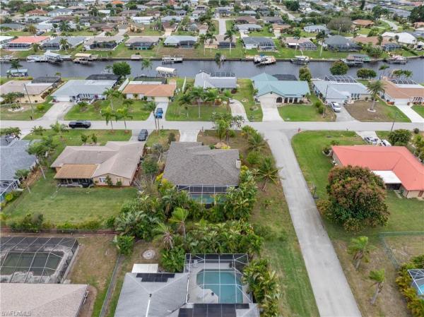 Cape Coral Residential, 1125 32nd St, Cape Coral, Florida 33904, image 3