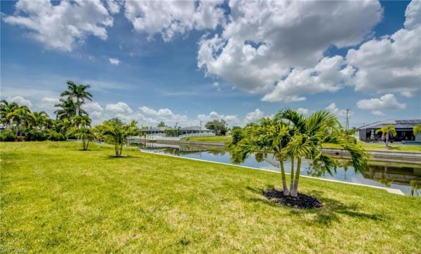 Cape Coral, 326 31st Ter, Cape Coral, Florida 33914, image 1
