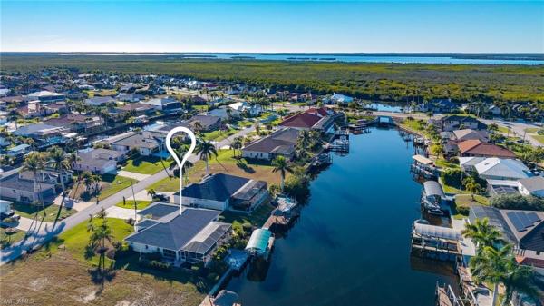 Cape Coral Residential, 2815 SW 37th Ter, Cape Coral, Florida 33914, image 3