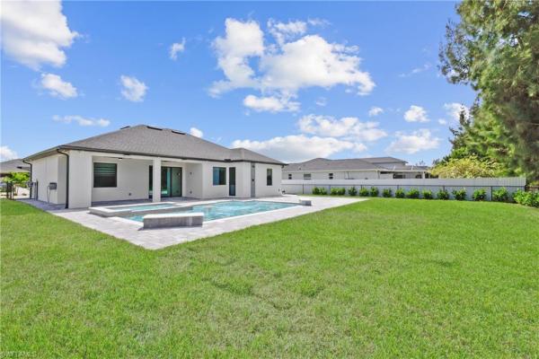 Cape Coral Residential, 446 SW 19th Ave, Cape Coral, Florida 33991, image 3