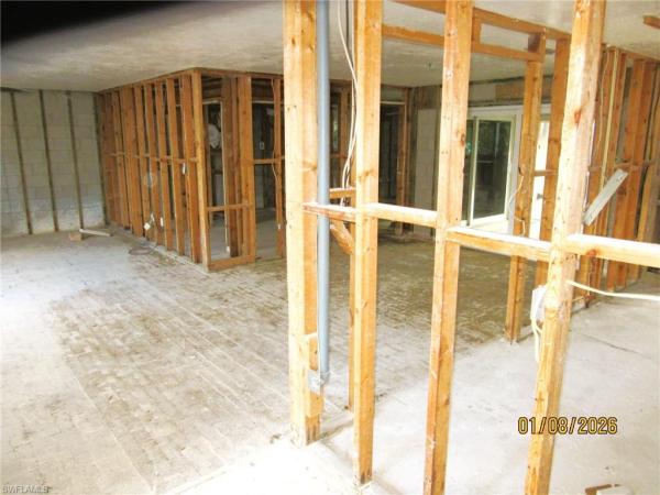 1206 Walden Dr, Fort Myers, Florida 33901, image 1