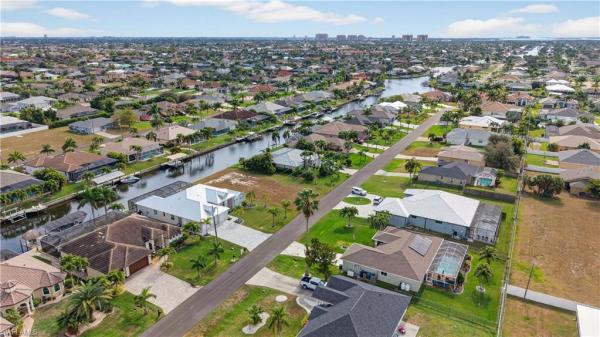 Cape Coral Residential, 4340 SW 20th Ave, Cape Coral, Florida 33914, image 2