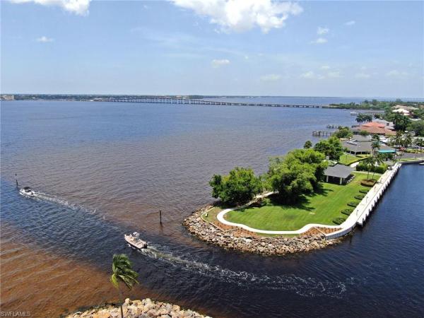 4386 Jib Boom Ct #1E, Fort Myers, Florida 33919, image 2