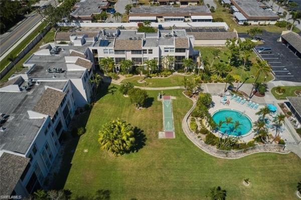 Bermuda Club, 5959 Winkler Rd #118, Fort Myers, Florida 33919, image 3