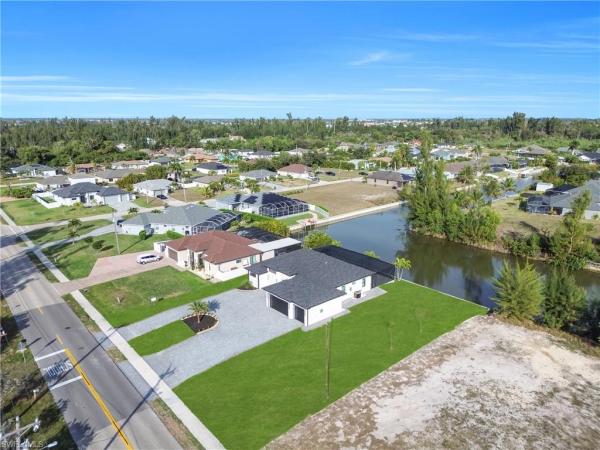 Cape Coral Residential, 1115 SW 20th Ave, Cape Coral, Florida 33991, image 3