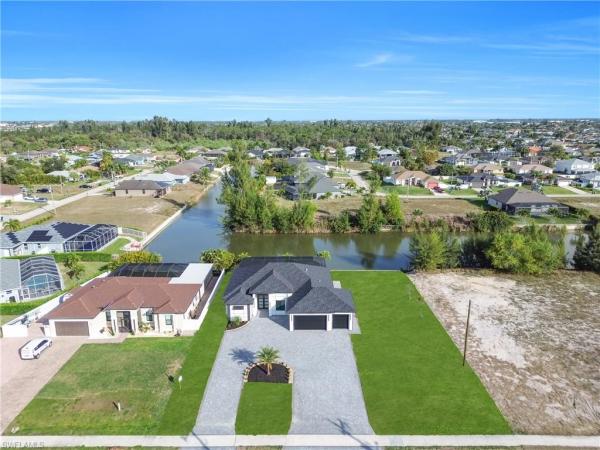Cape Coral Residential, 1115 SW 20th Ave, Cape Coral, Florida 33991, image 2