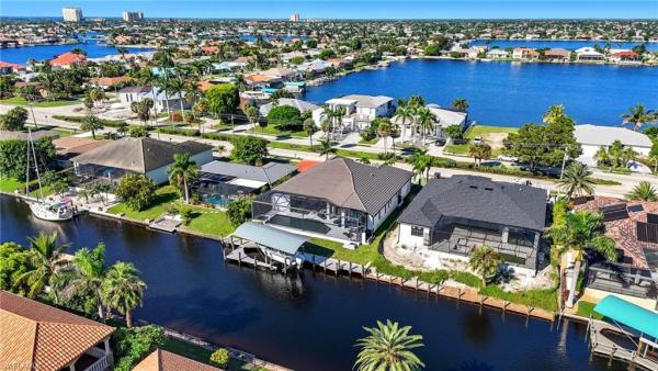Cape Coral Residential, 5015 Pelican Blvd, Cape Coral, Florida 33914, image 3