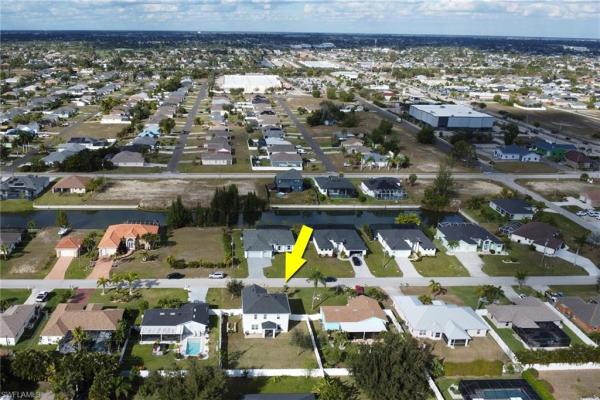 Cape Coral Residential, 836 SW 28th Ter, Cape Coral, Florida 33914, image 2