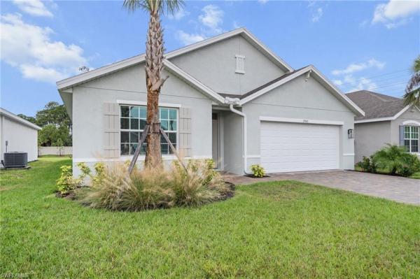 2965 Ernest Way, Fort Myers, Florida 33905, image 1