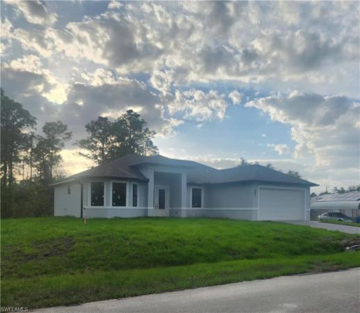 601 E 8th St, Lehigh Acres, Florida 33972, image 1