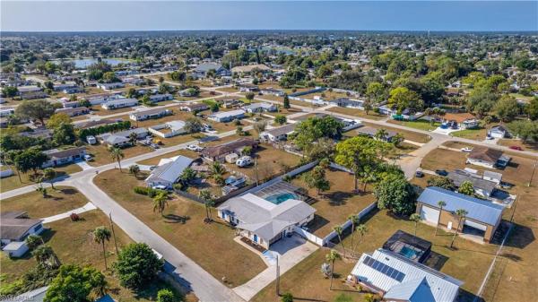 Lehigh Acres, 117 Lake Ave, Lehigh Acres, Florida 33936, image 1