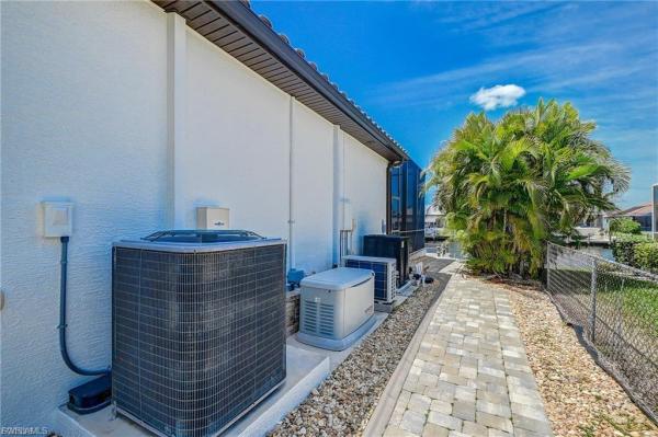 Cape Coral, 5240 SW 20th Ave, Cape Coral, Florida 33914, image 1