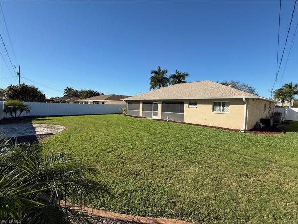 Cape Coral Residential, 3011 SE 8th Pl, Cape Coral, Florida 33904, image 2