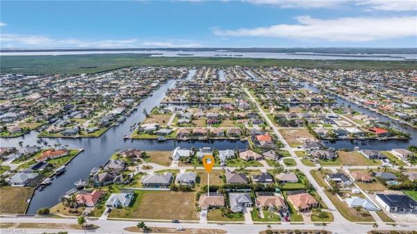 Cape Coral Residential, 4002 Oasis Blvd, Cape Coral, Florida 33914, image 3