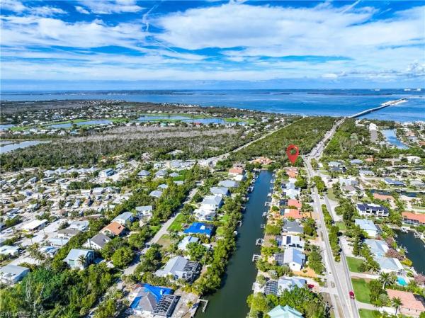 Shell Harbor, 1019 Lindgren Blvd, Sanibel, Florida 33957, image 2