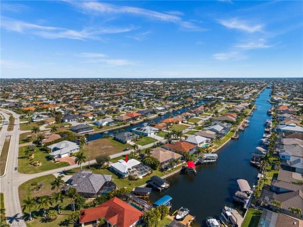 Cape Coral Residential, 2926 38th Ter, Cape Coral, Florida 33914, image 2