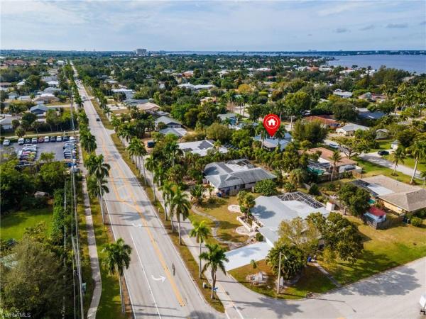 Sunset Cove, 5657 E Eichen Cir, Fort Myers, Florida 33919, image 1