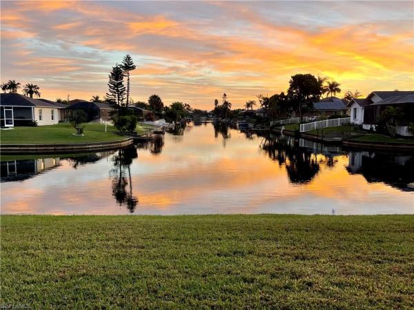 Cape Coral Residential, 511 SE 18th Ave, Cape Coral, Florida 33990, image 1