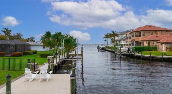 Sunset Cove, 541 Bayside Dr, Fort Myers, Florida 33919, image 2