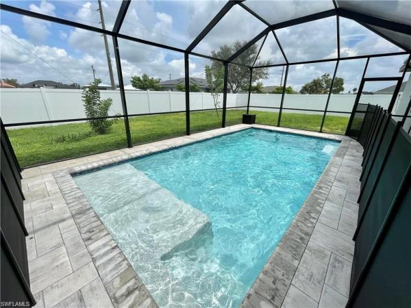 Cape Coral, 915 SW Embers Ter, Cape Coral, Florida 33991, image 1
